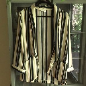 Striped lightweight blazer